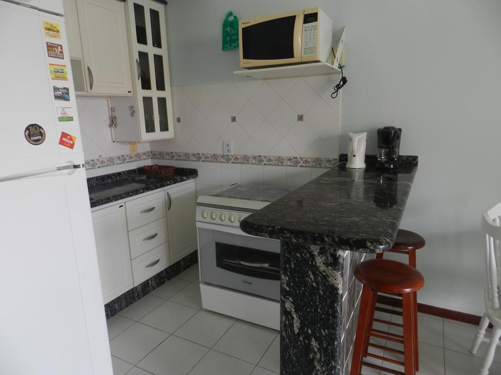 Residencial Jardim Palmeiras Bombinhas Eksteriør billede